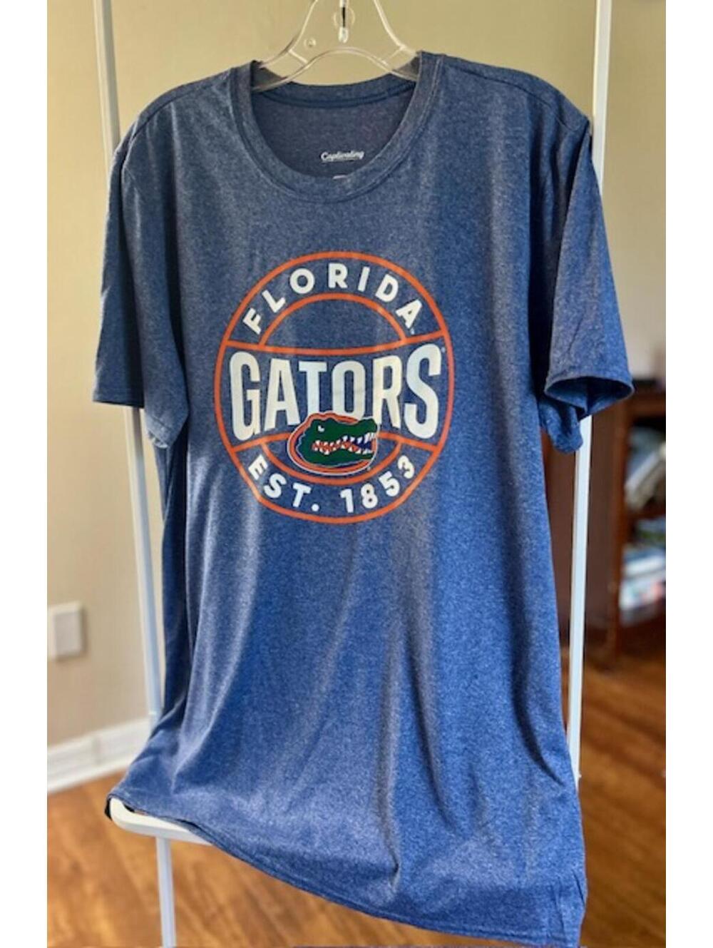 Florida Gators UF Blue Graphic T-Shirt Size Medium